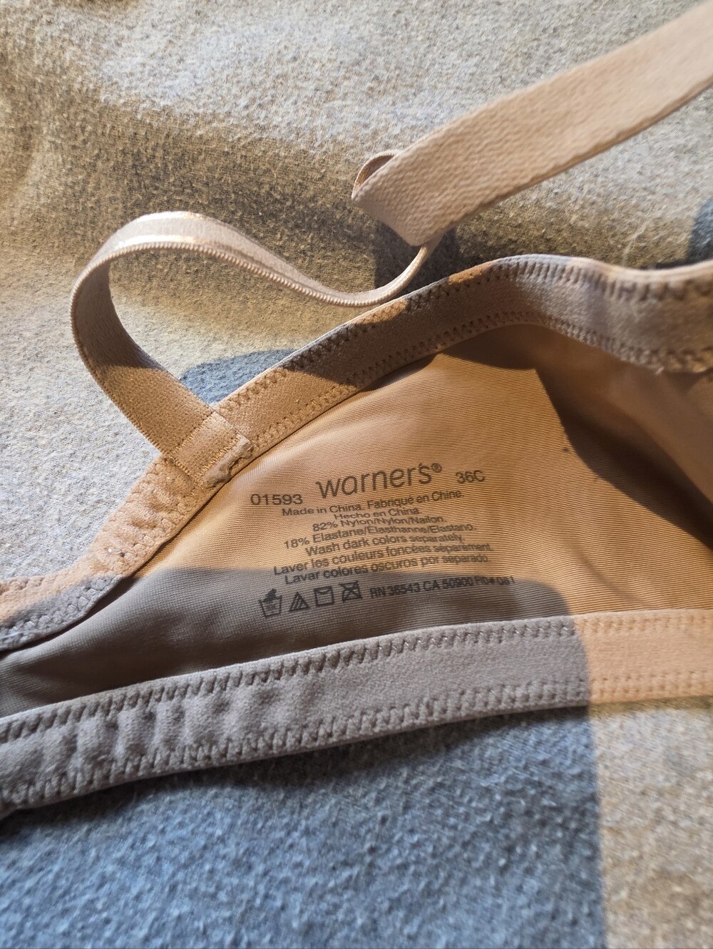 Warner's This Is Not A Bra Cushioned Underwire Bra 36C - Picture 5 of 5